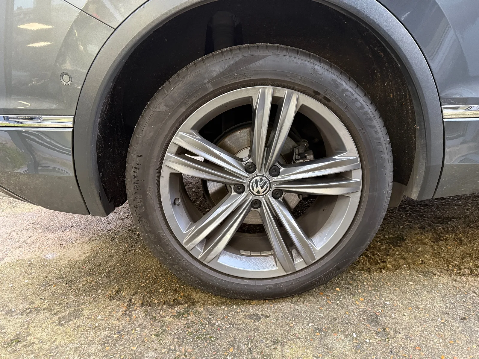 Photo de VOLKSWAGEN TIGUAN