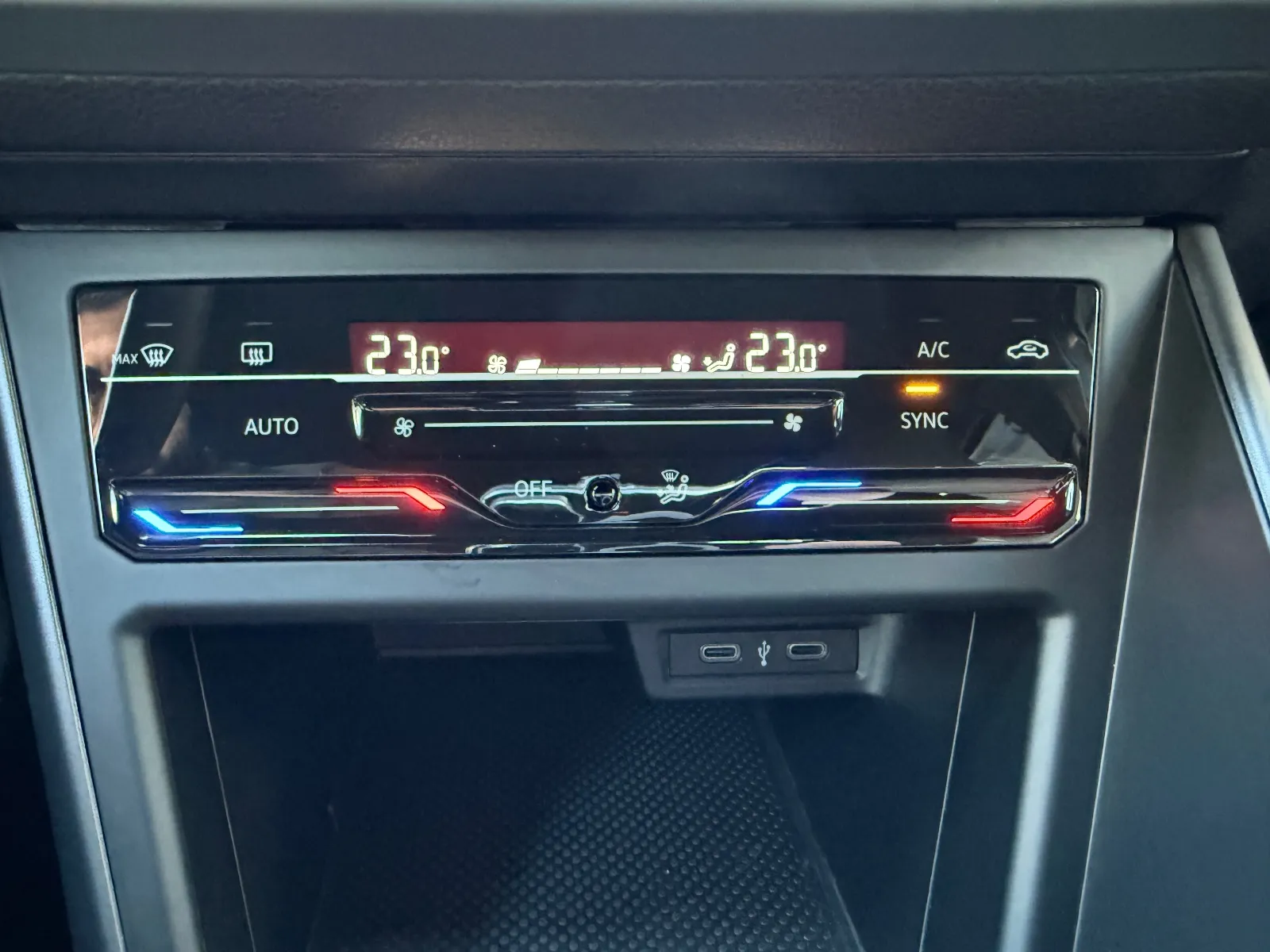 Photo de VOLKSWAGEN POLO