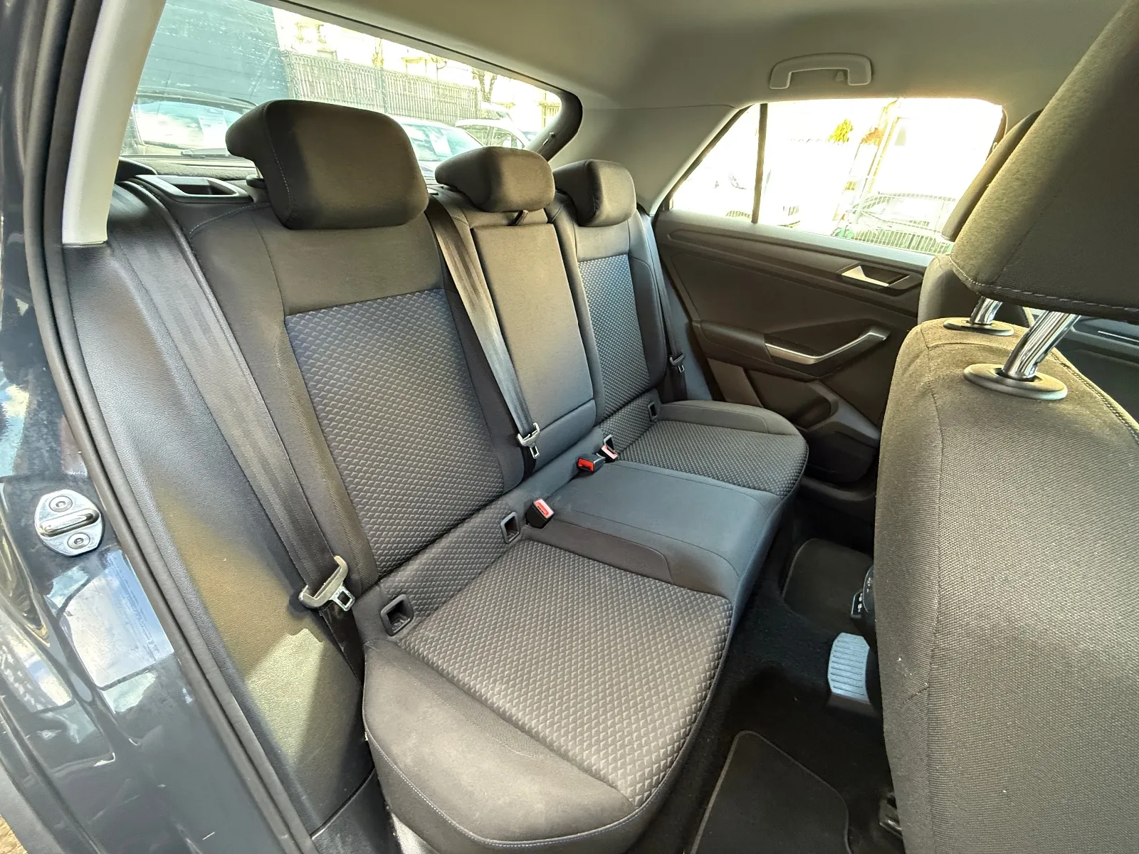 Photo de VOLKSWAGEN T-ROC