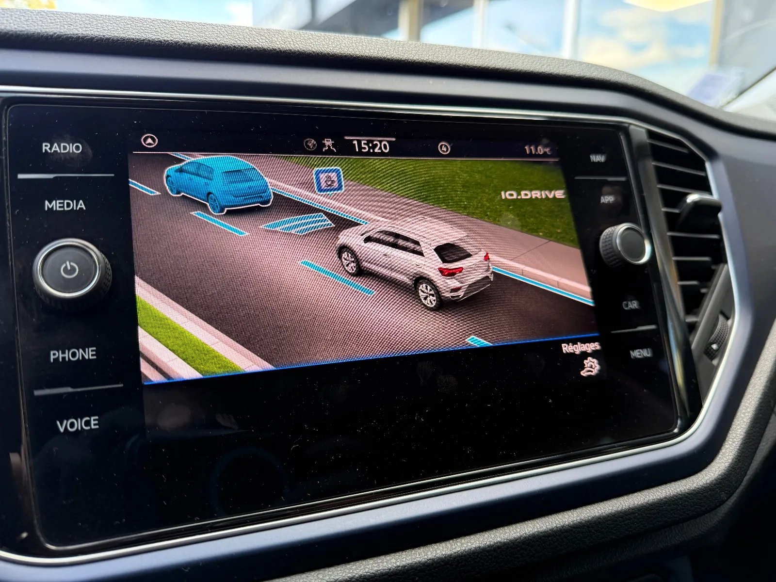 Photo de VOLKSWAGEN T-ROC