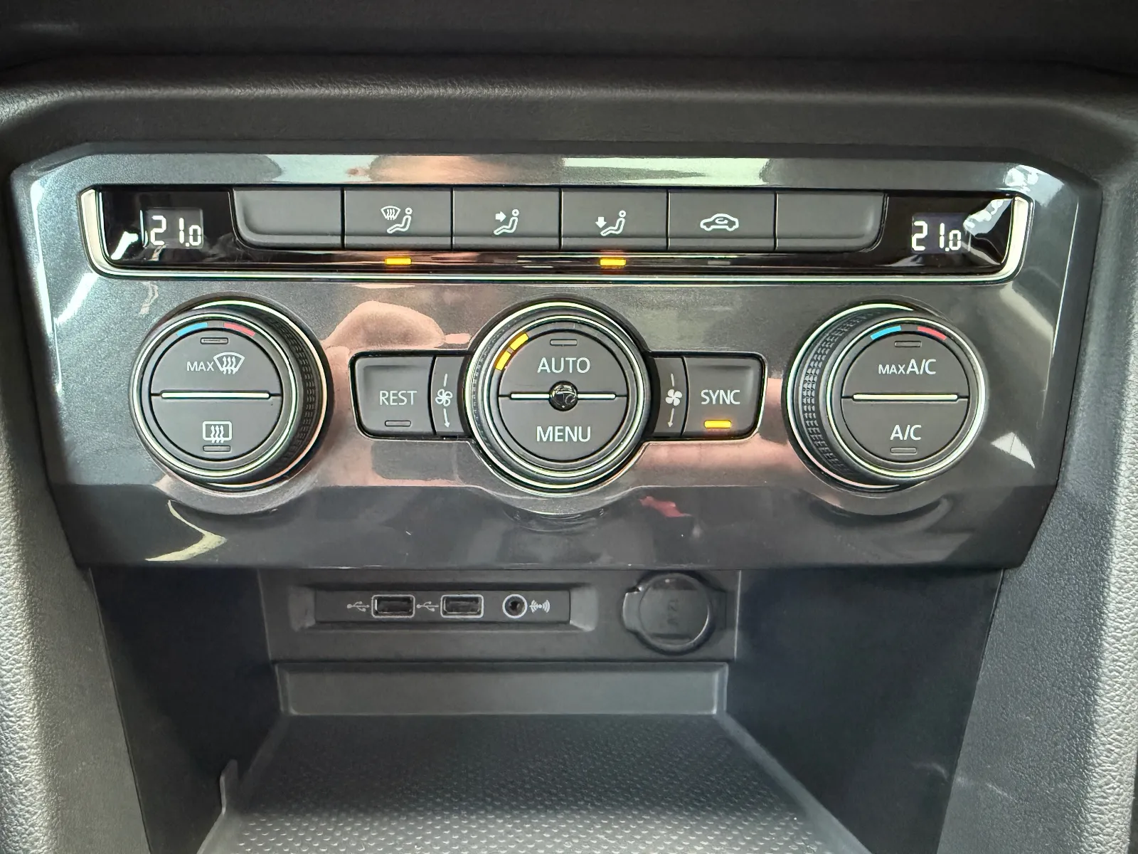 Photo de VOLKSWAGEN TIGUAN