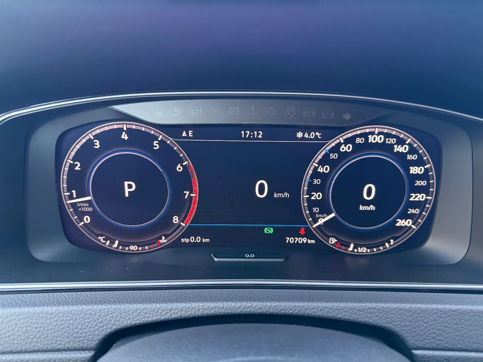 Photo de VOLKSWAGEN GOLF