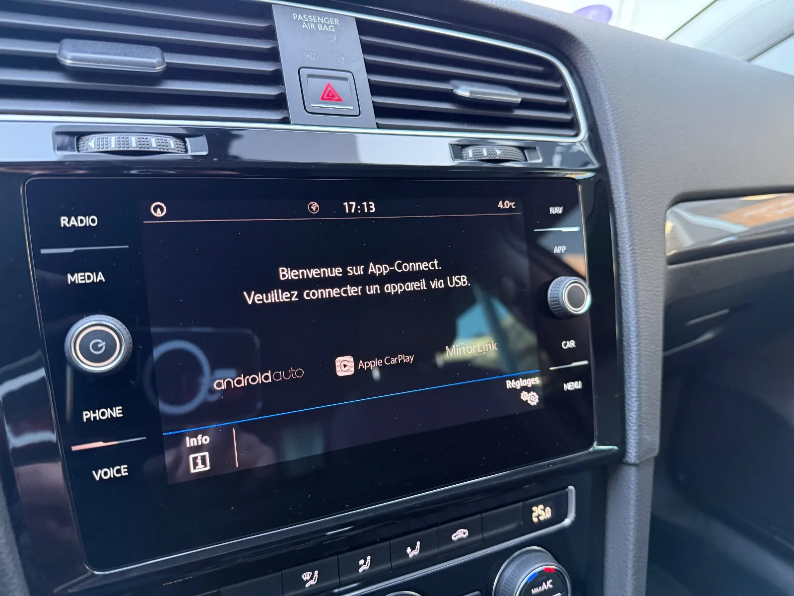 Photo de VOLKSWAGEN GOLF