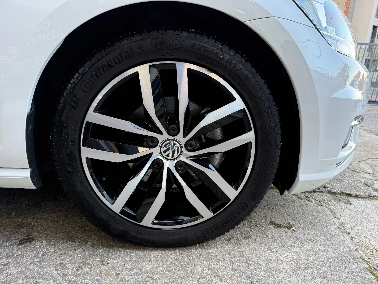 Photo de VOLKSWAGEN GOLF