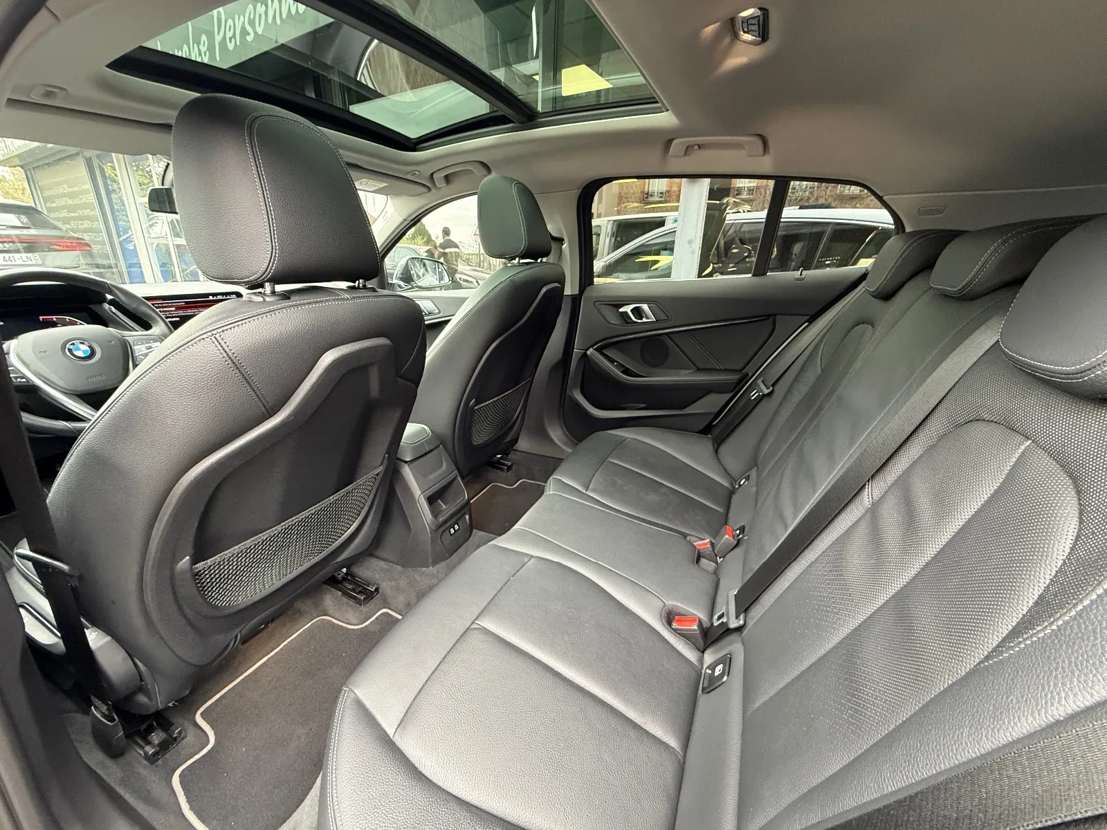 Photo de BMW SERIE 1