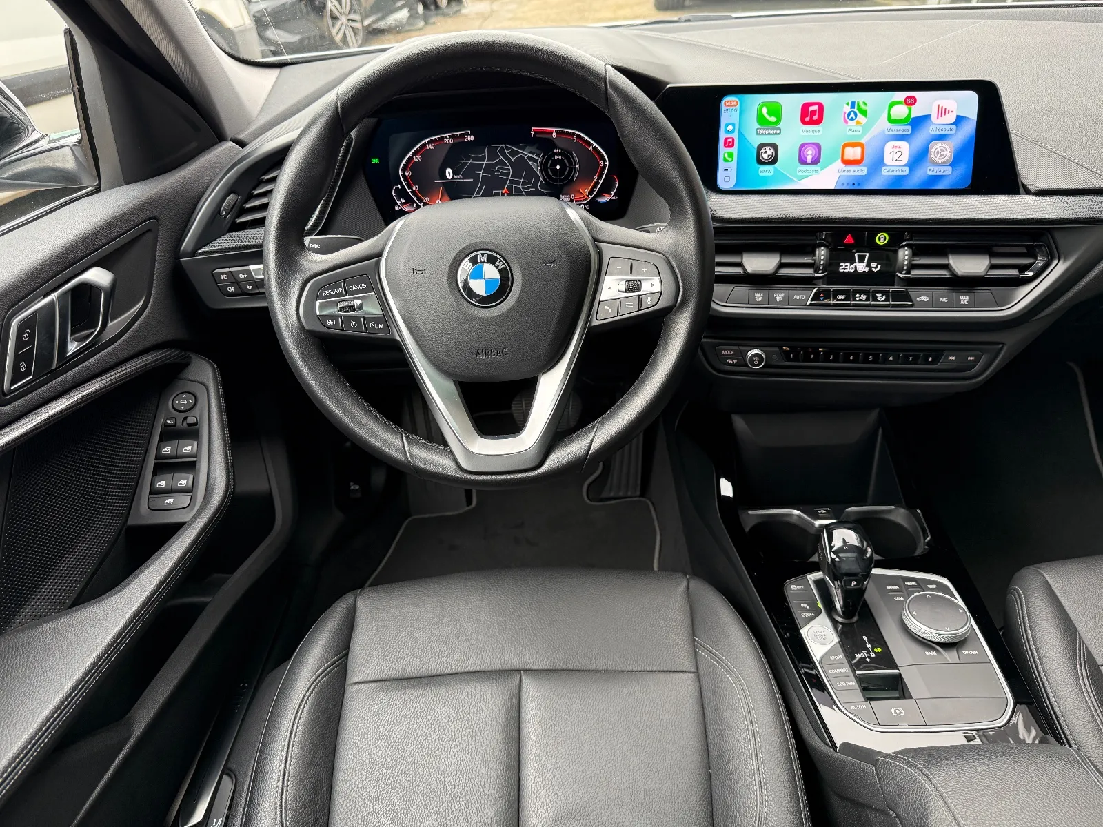 Photo de BMW SERIE 1