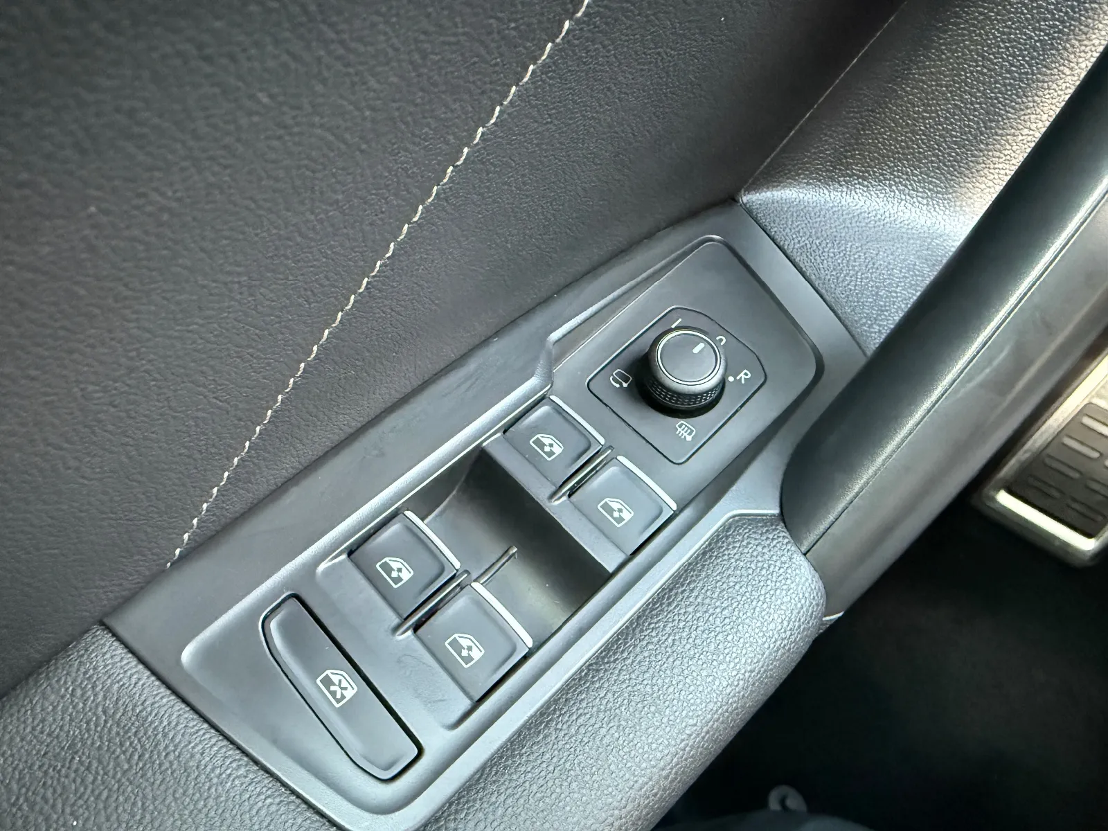 Photo de VOLKSWAGEN TIGUAN