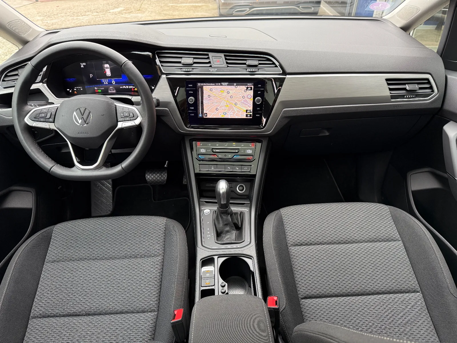 Photo de VOLKSWAGEN TOURAN