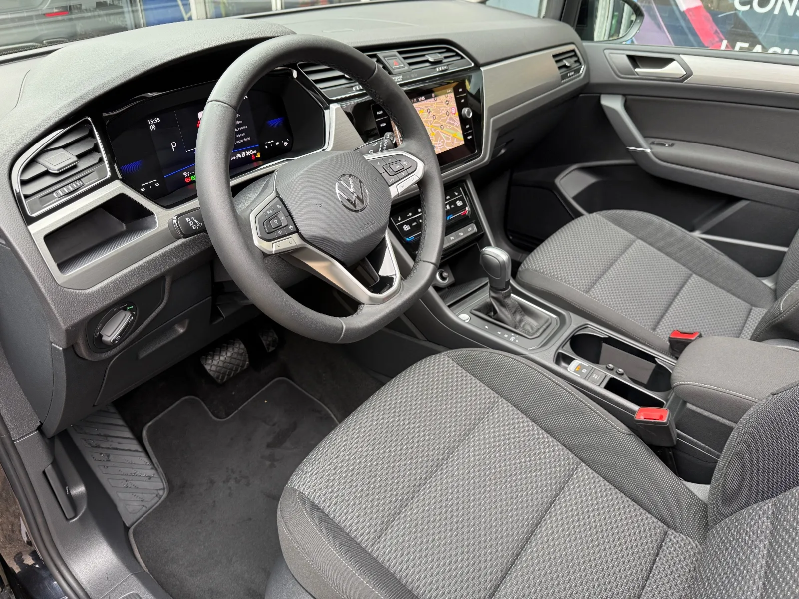 Photo de VOLKSWAGEN TOURAN