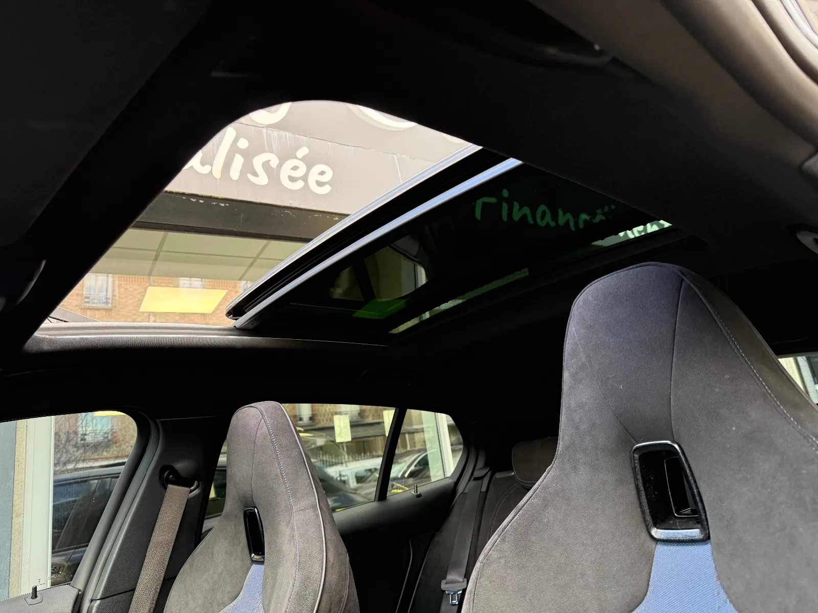 Photo de BMW SERIE 1