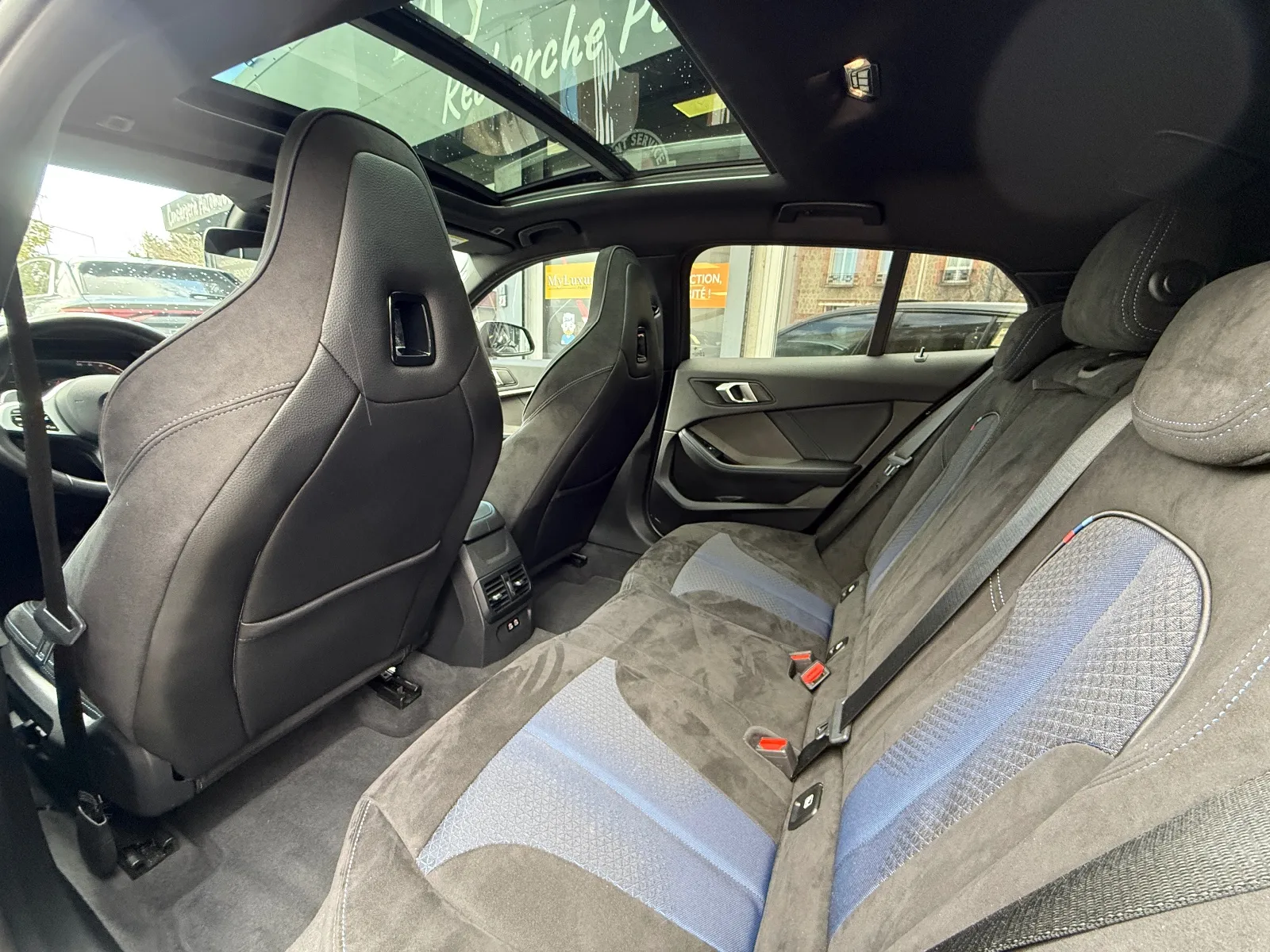 Photo de BMW SERIE 1