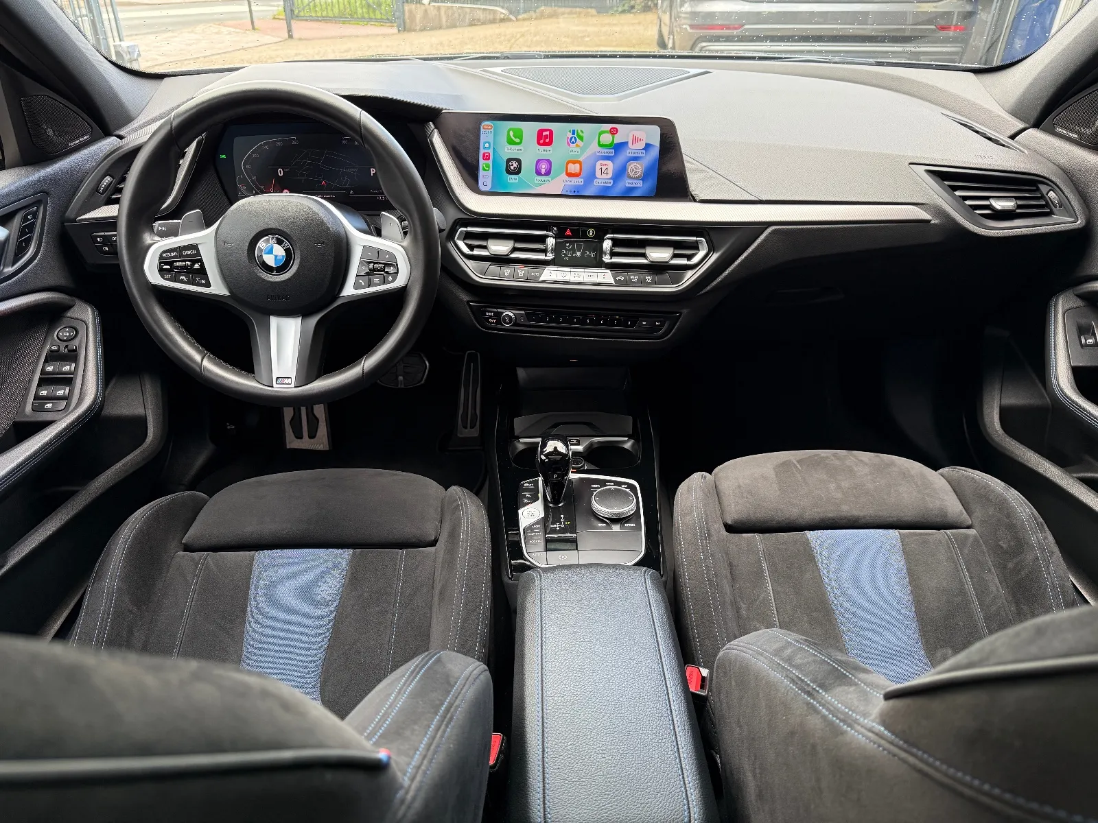 Photo de BMW SERIE 1