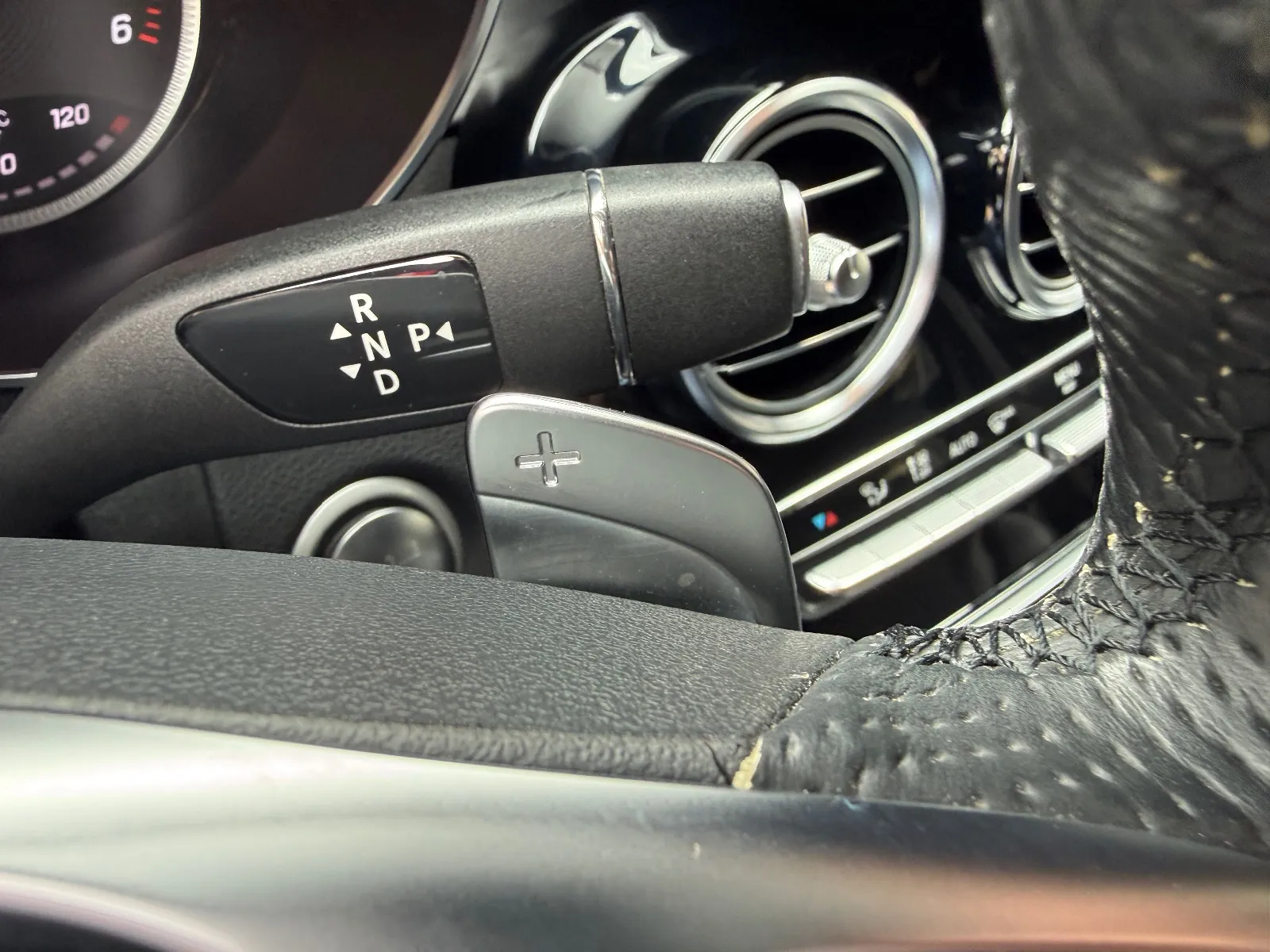 Photo de MERCEDES GLC