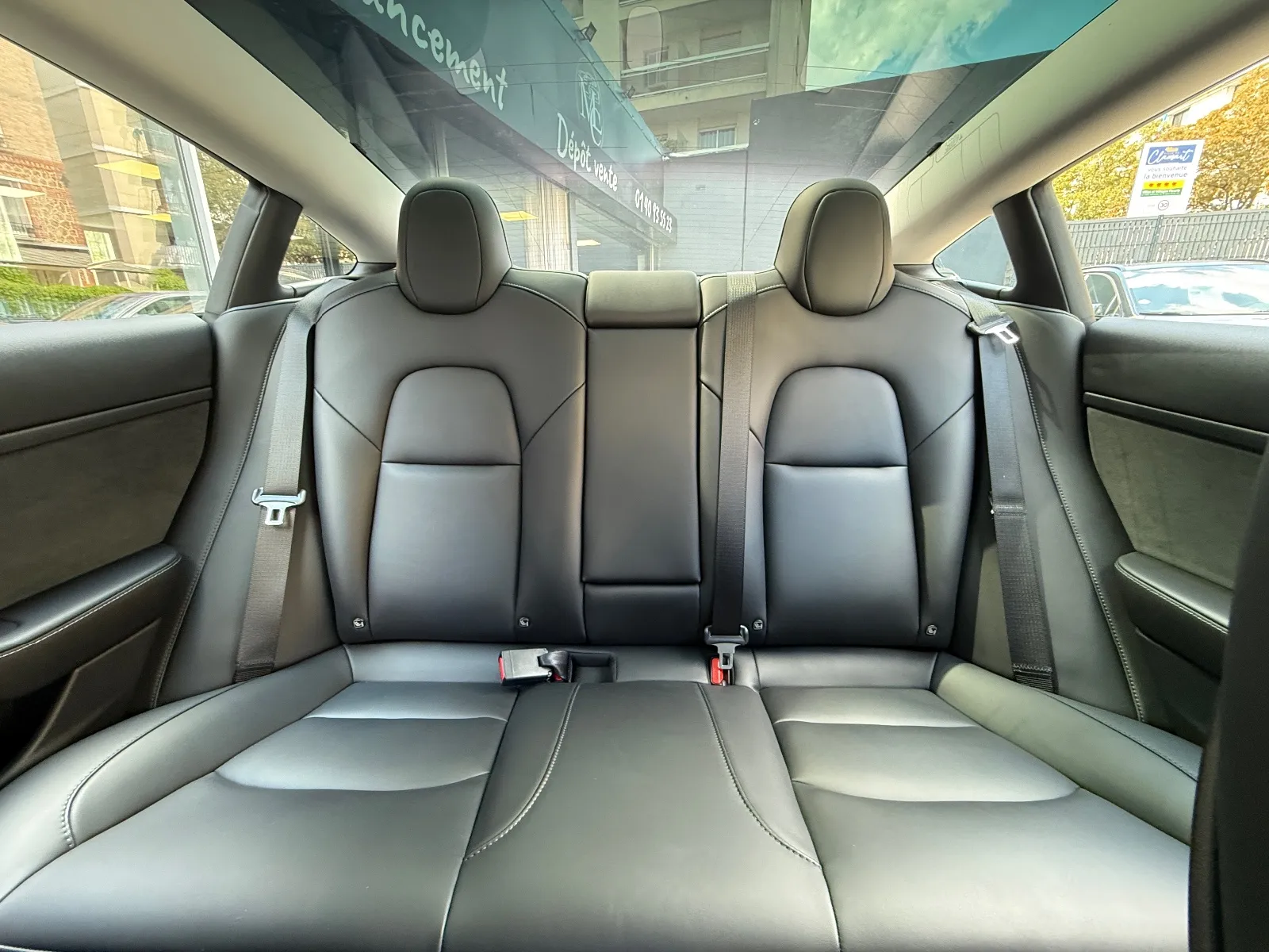 Photo de TESLA MODEL 3
