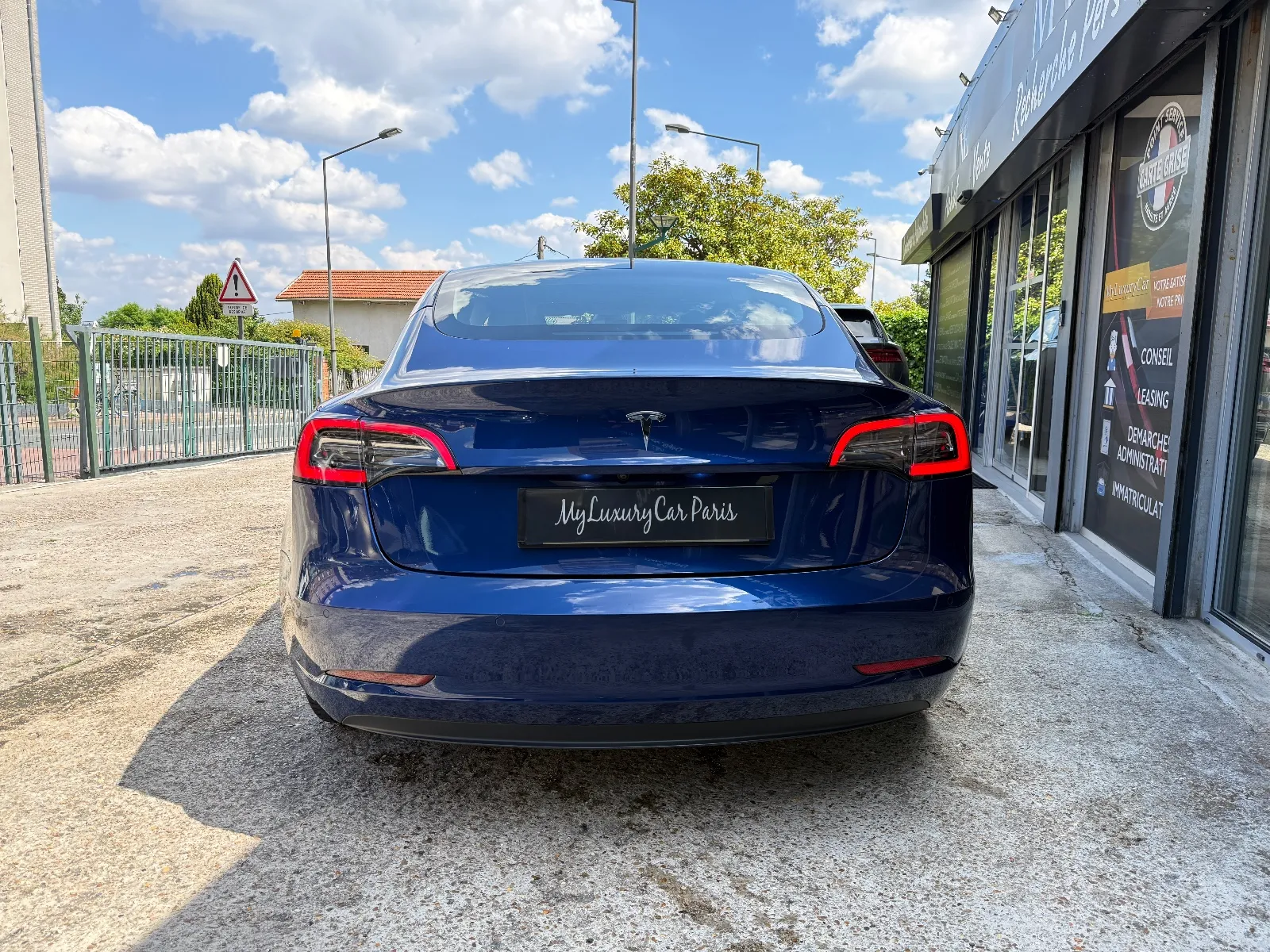 Photo de TESLA MODEL 3