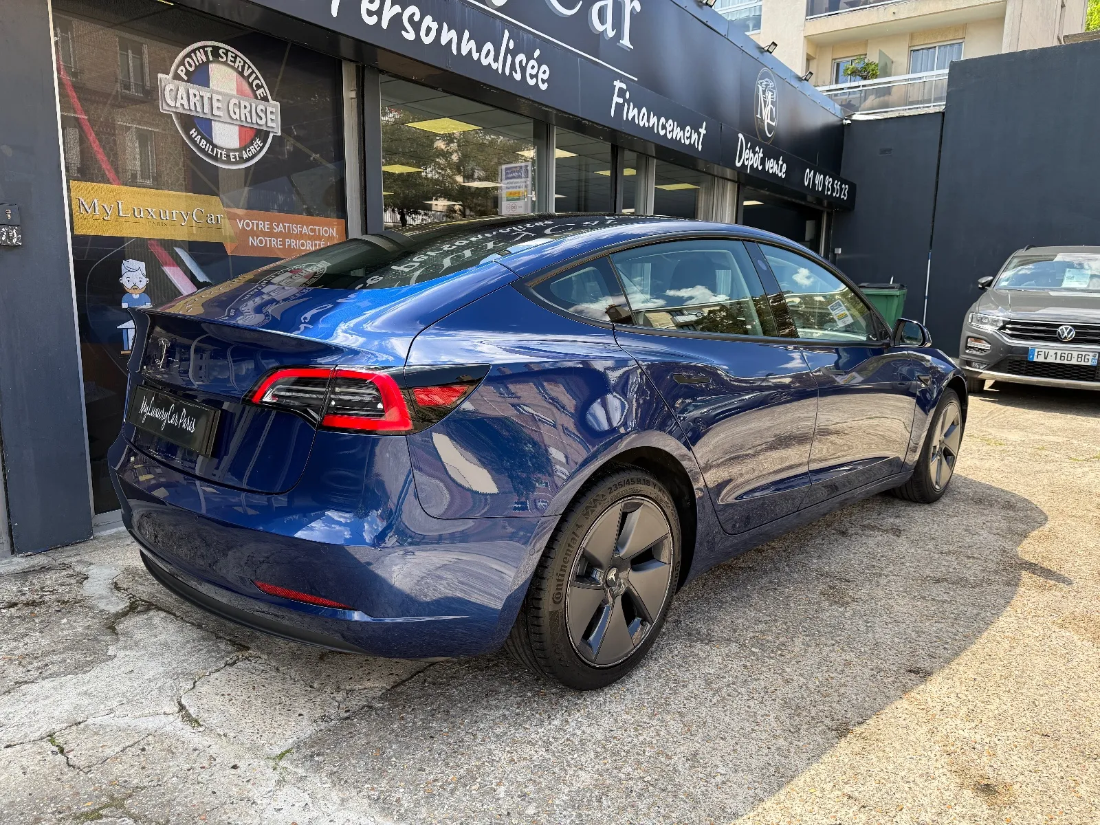 Photo de TESLA MODEL 3