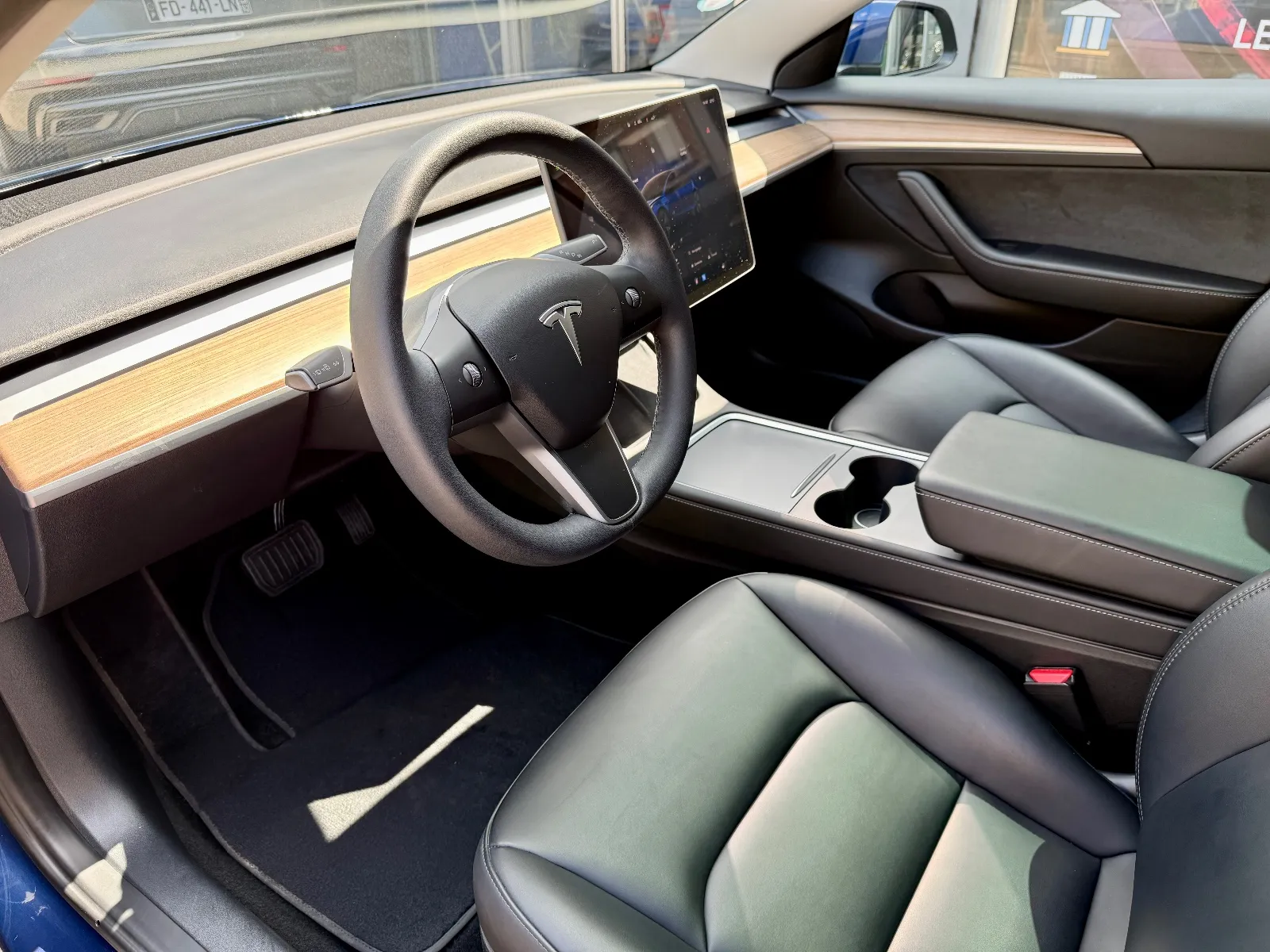 Photo de TESLA MODEL 3