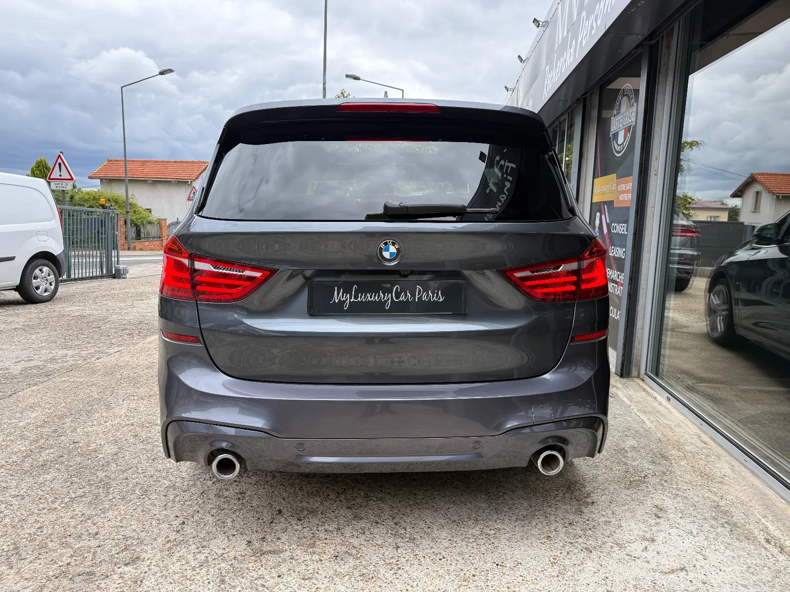 Photo de BMW SERIE 2