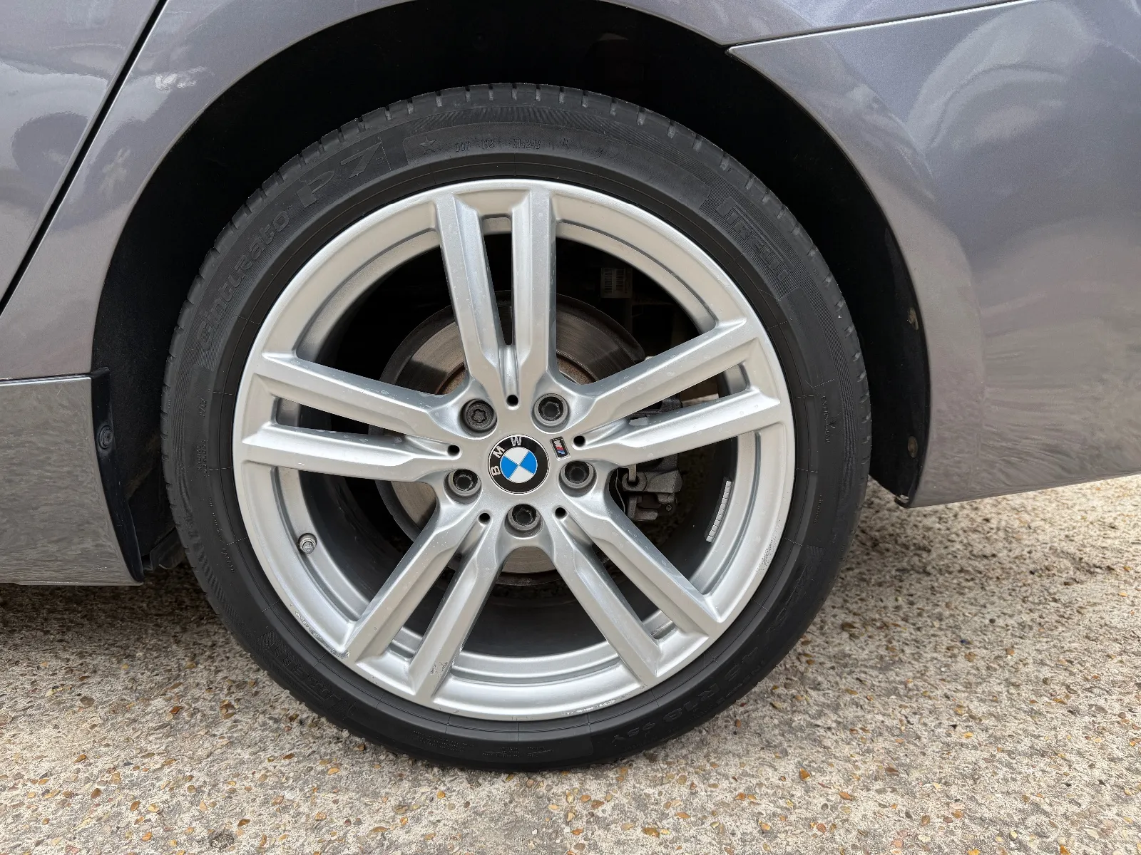 Photo de BMW SERIE 2