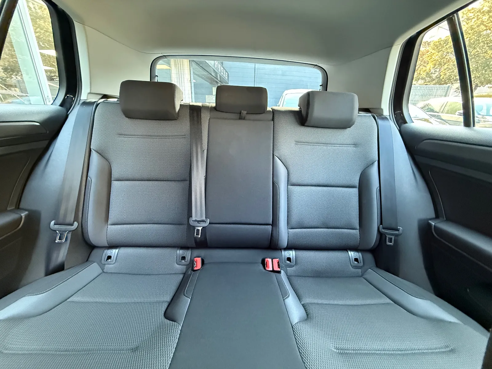 Photo de VOLKSWAGEN GOLF