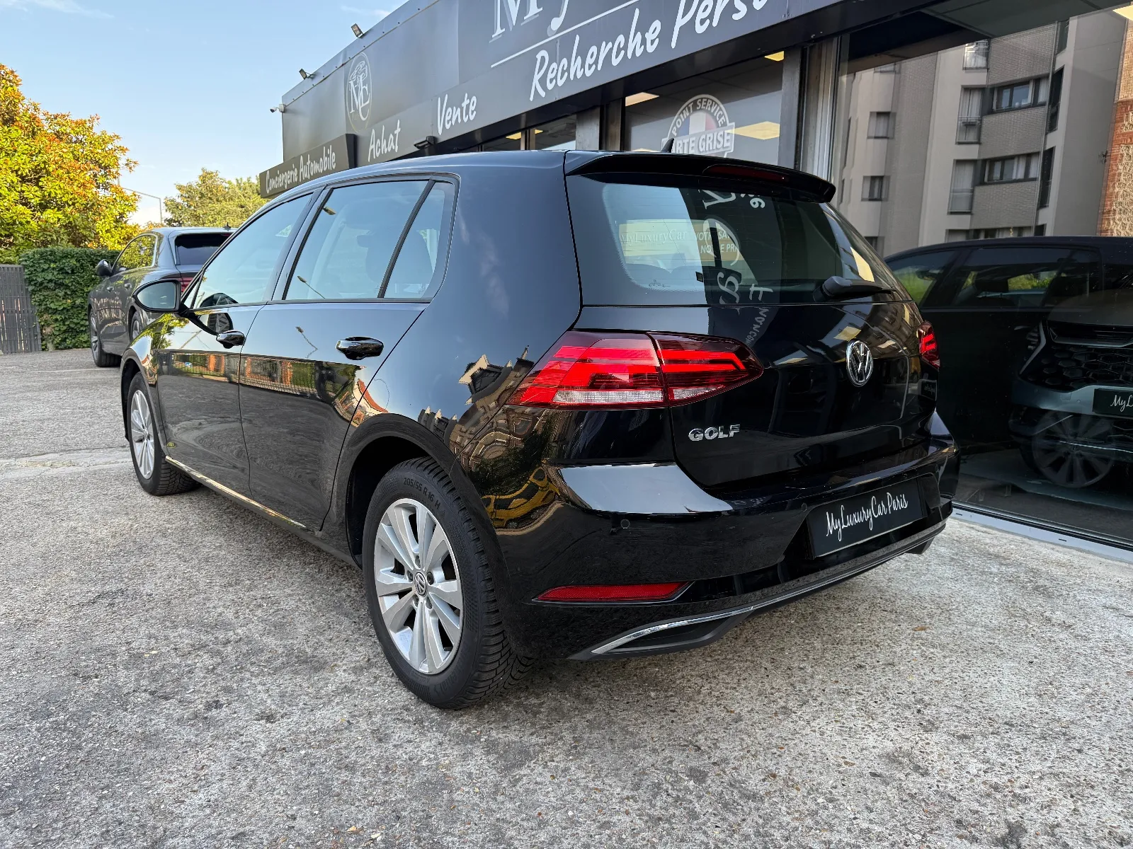 Photo de VOLKSWAGEN GOLF