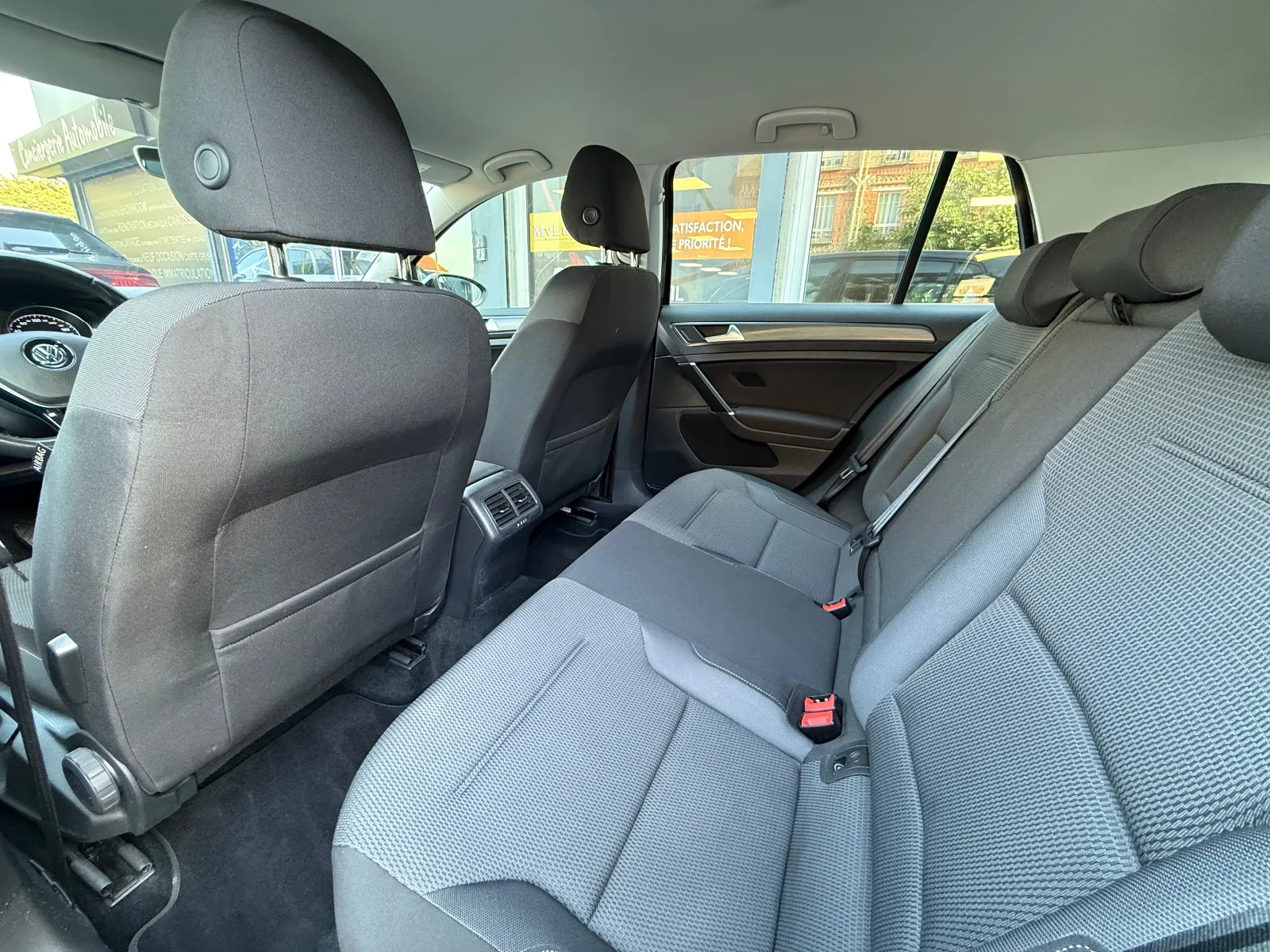 Photo de VOLKSWAGEN GOLF