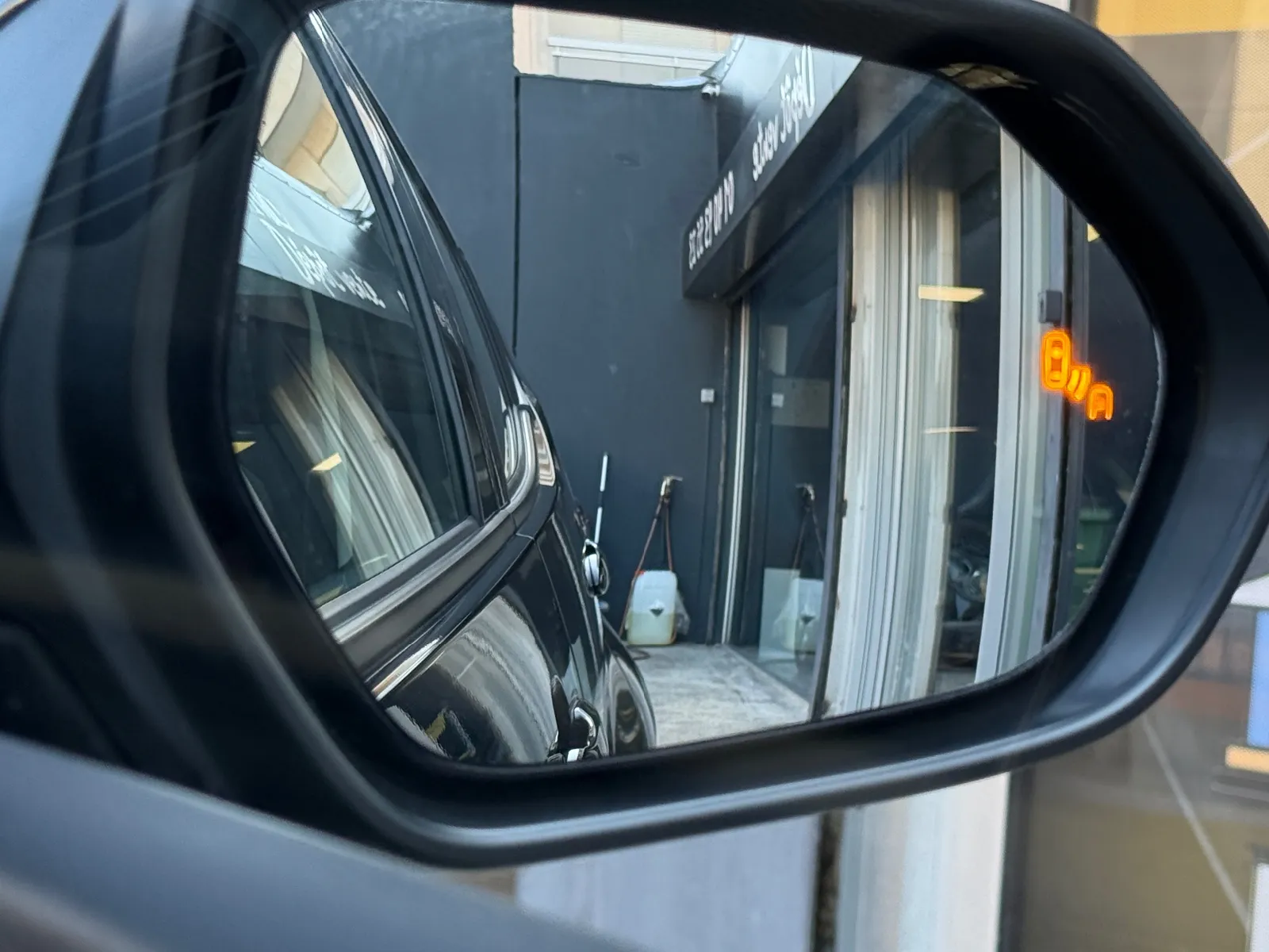 Photo de TOYOTA YARIS PRO HYBRIDE MY22