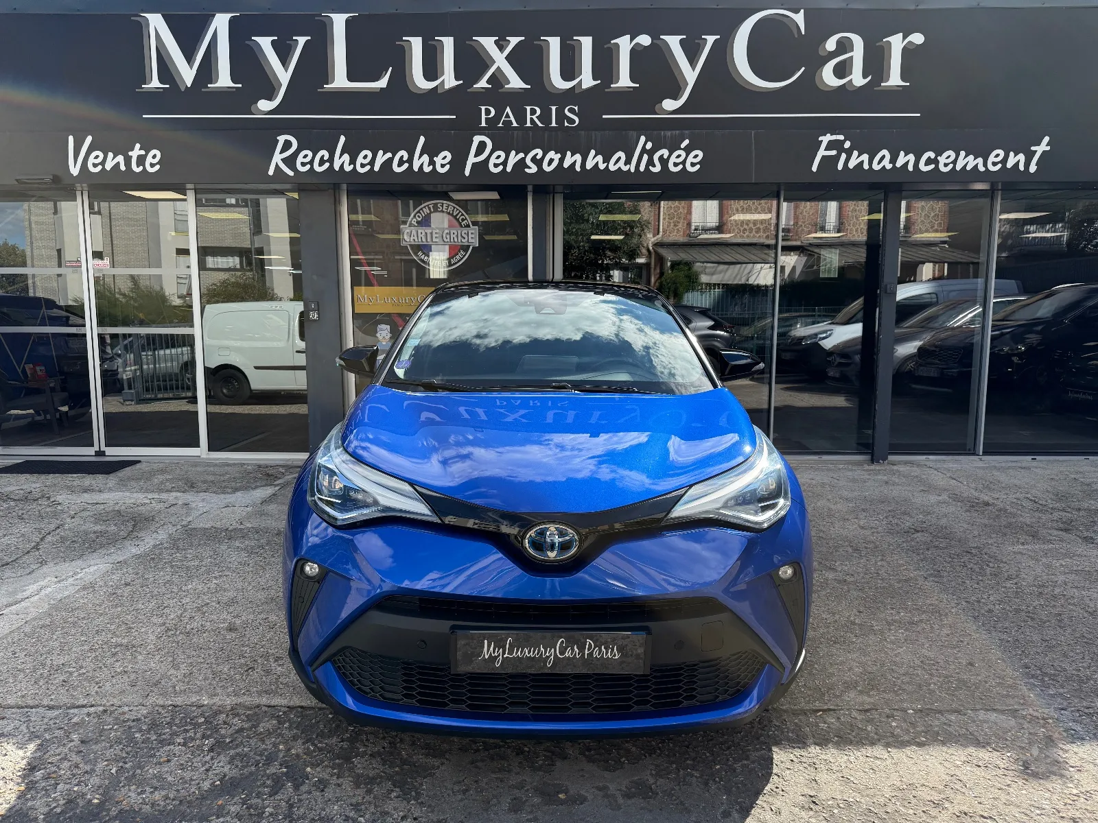 Photo de TOYOTA C-HR HYBRIDE MY22