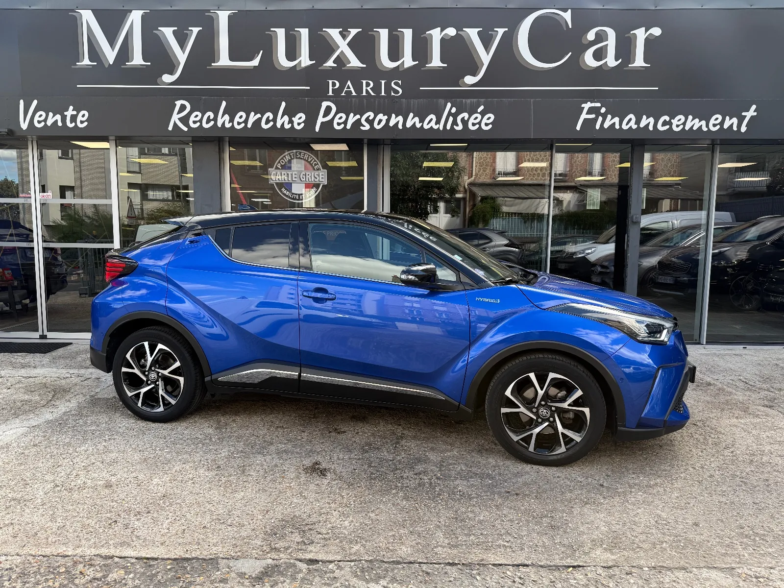 Photo de TOYOTA C-HR HYBRIDE MY22