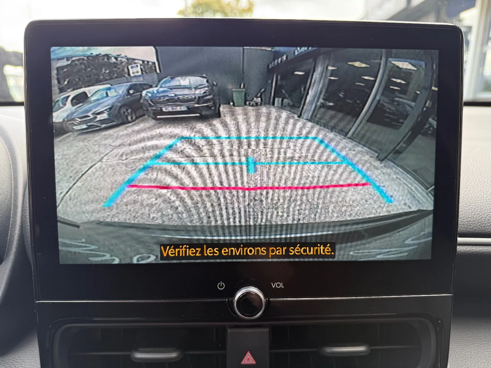 Photo de TOYOTA YARIS CROSS HYBRIDE MY22