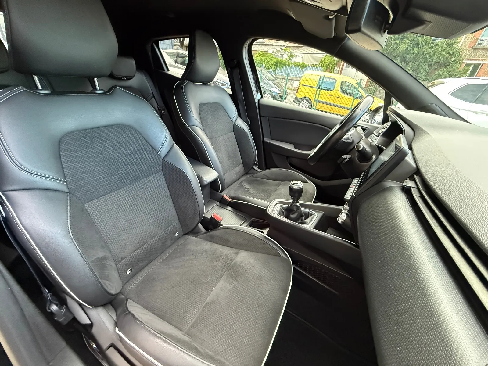 Photo de RENAULT CLIO V