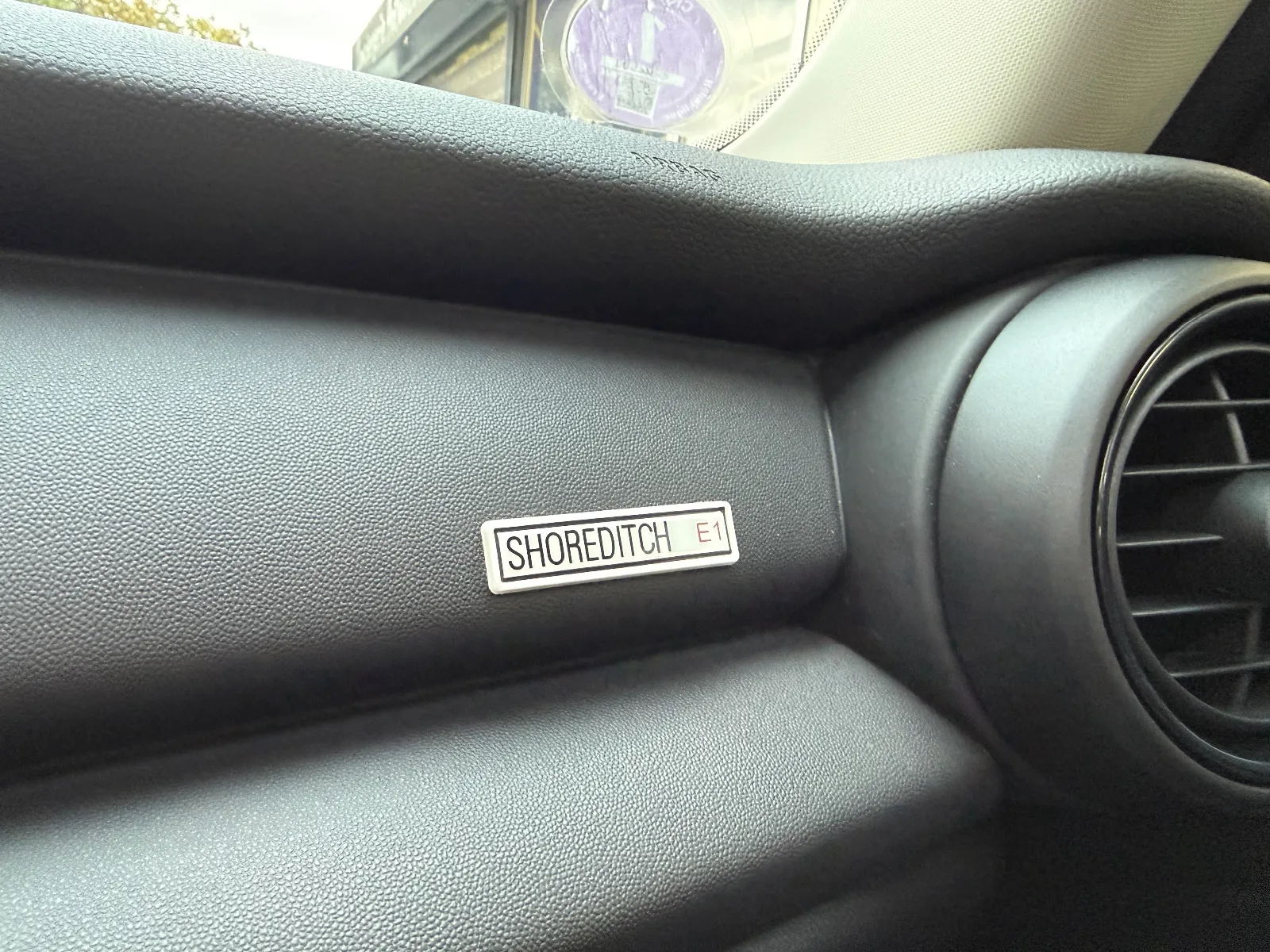 Photo de MINI HATCH 3 PORTES F56