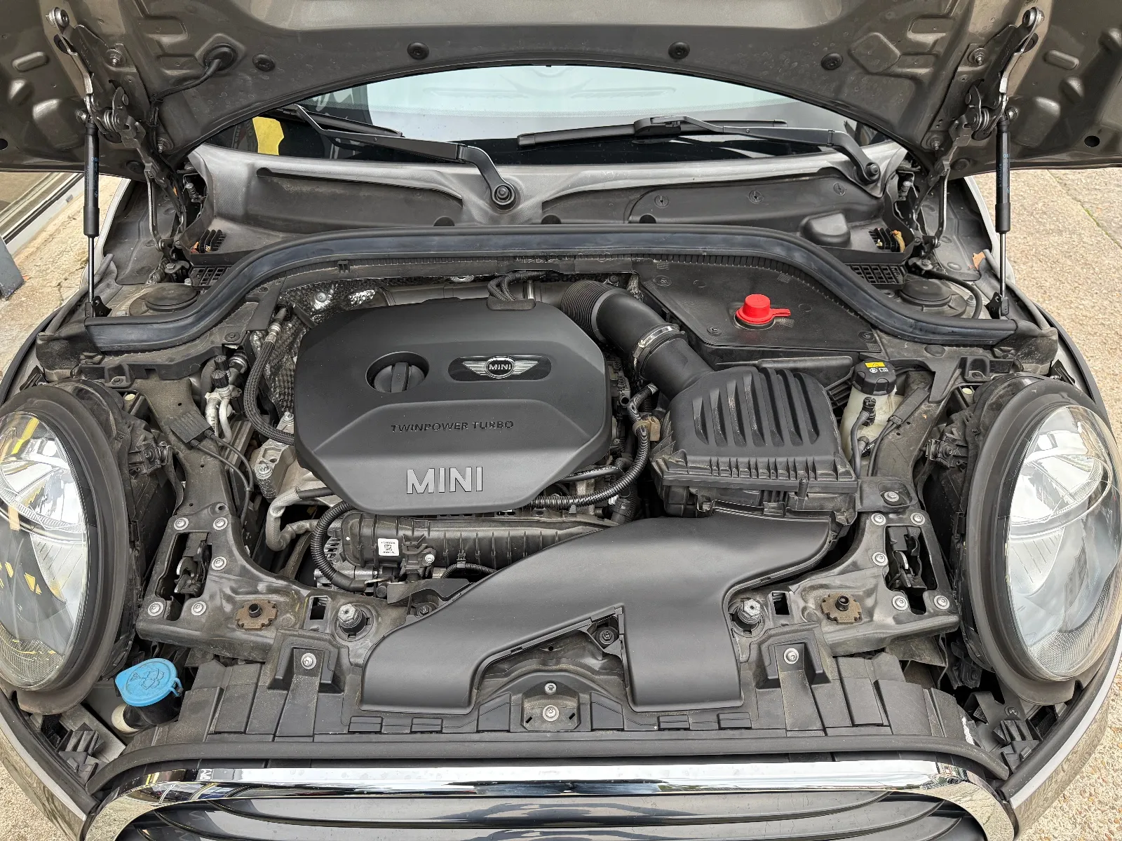 Photo de MINI HATCH 3 PORTES F56