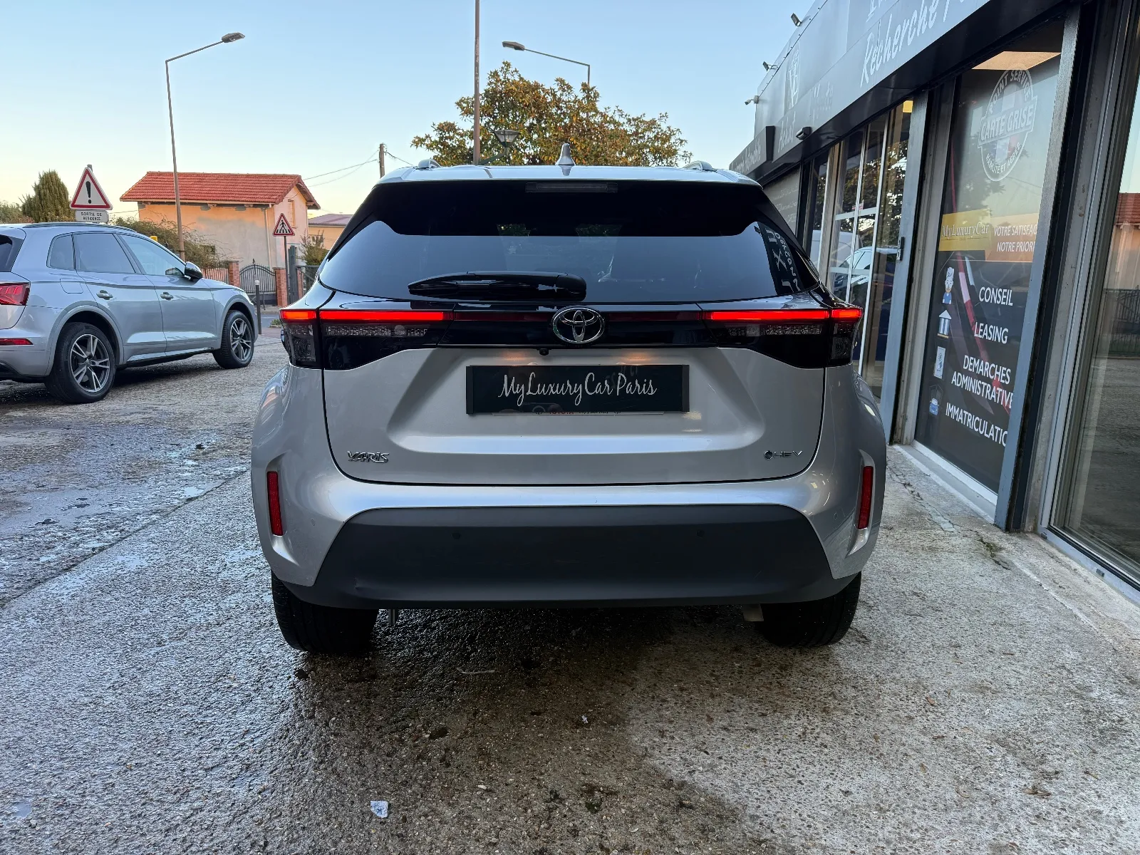 Photo de TOYOTA YARIS CROSS HYBRIDE MY22
