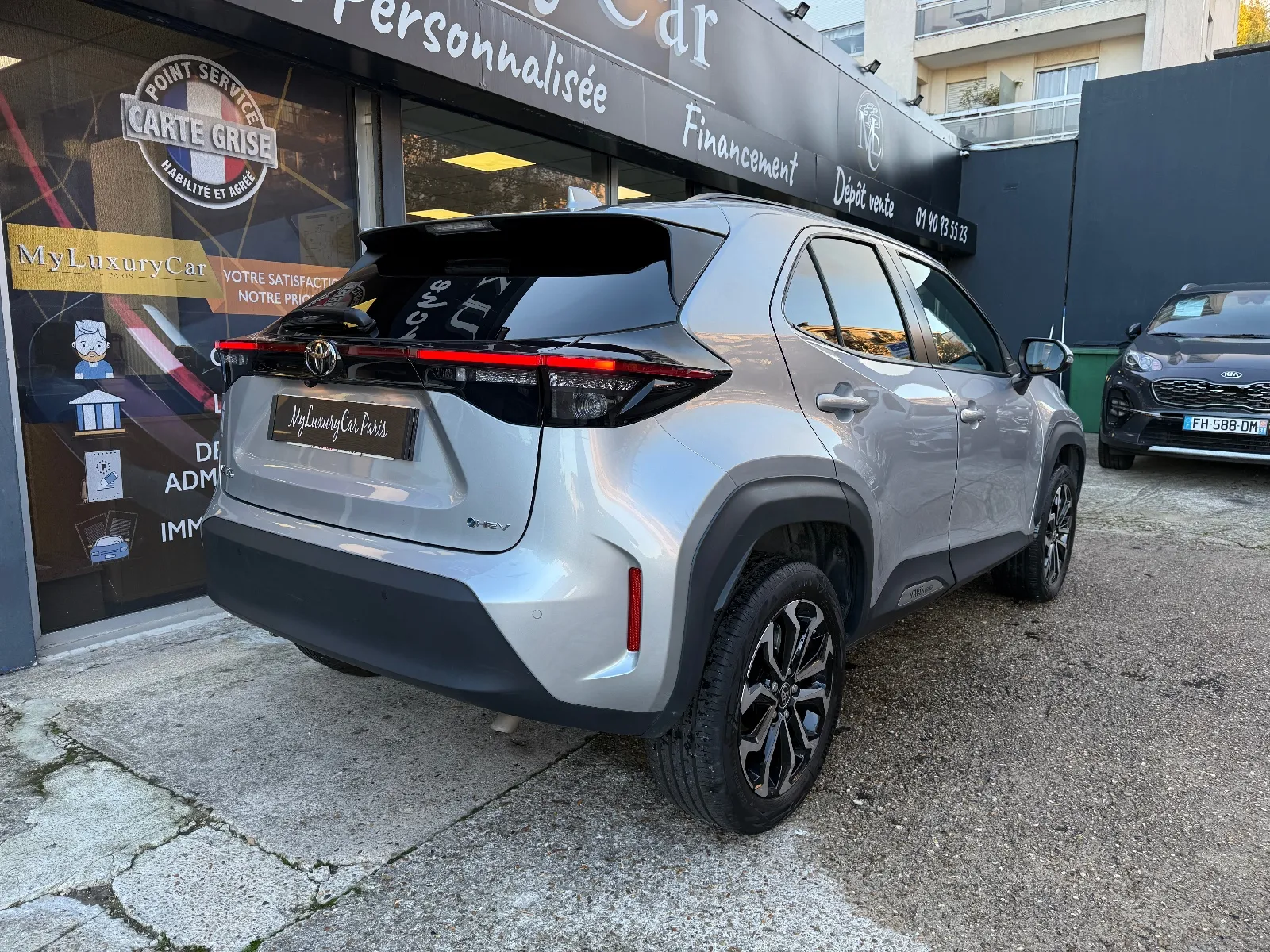 Photo de TOYOTA YARIS CROSS HYBRIDE MY22