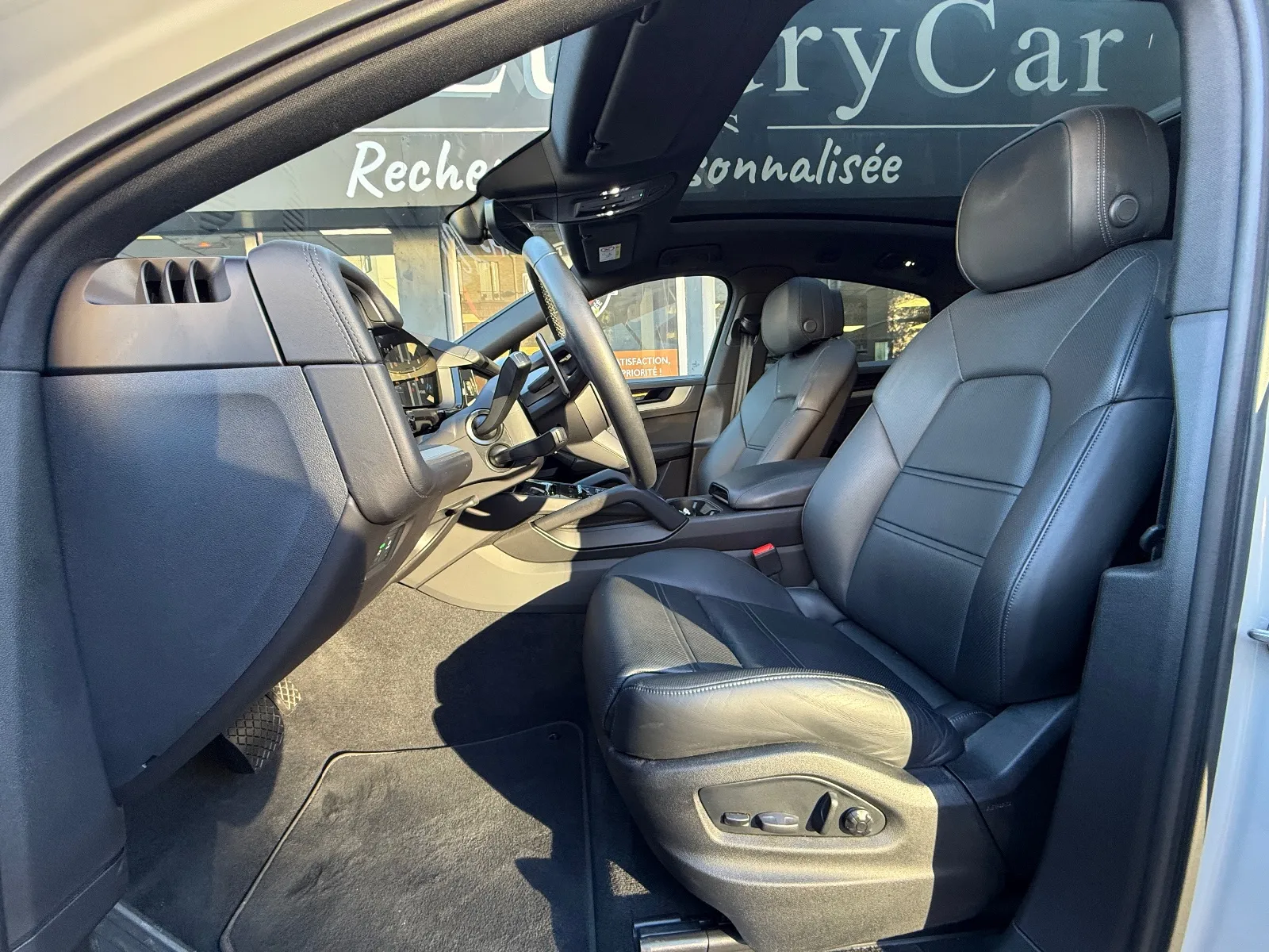 Photo de PORSCHE CAYENNE COUPE